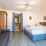 Apartamento Haus Helga *